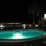 Te Miti פוארטו דל כרמן